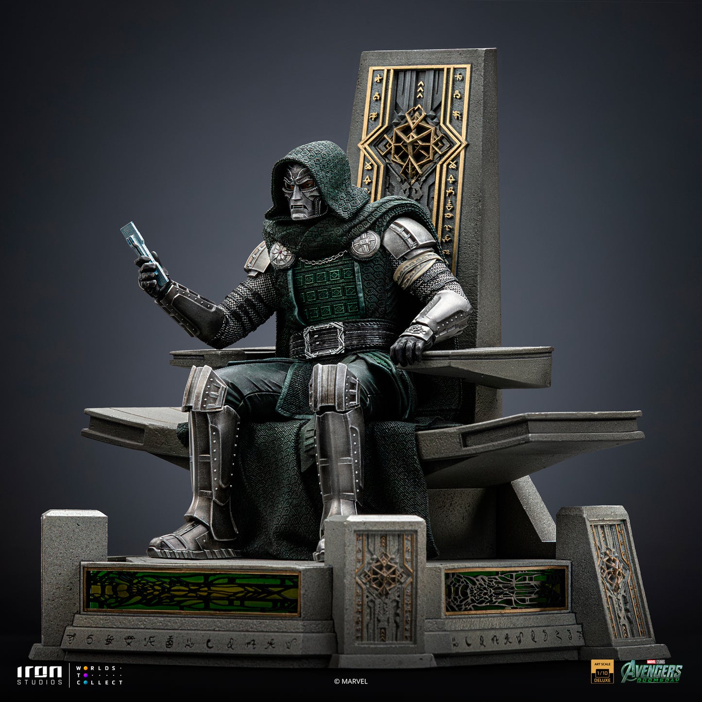 PRE ORDER - Iron Studio Doctor Doom on Throne - Avengers: Doomsday - Art Scale 1/10