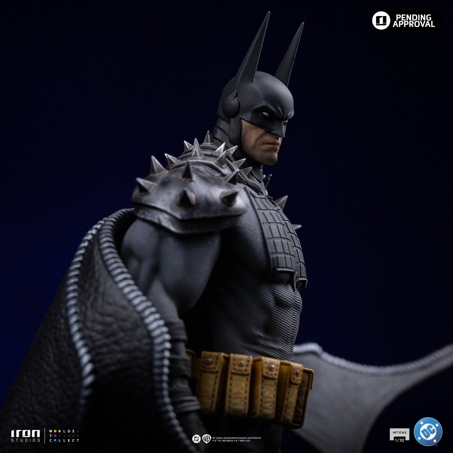 Iron Studio Batman Absolute - DC Comics - Art Scale 1/10