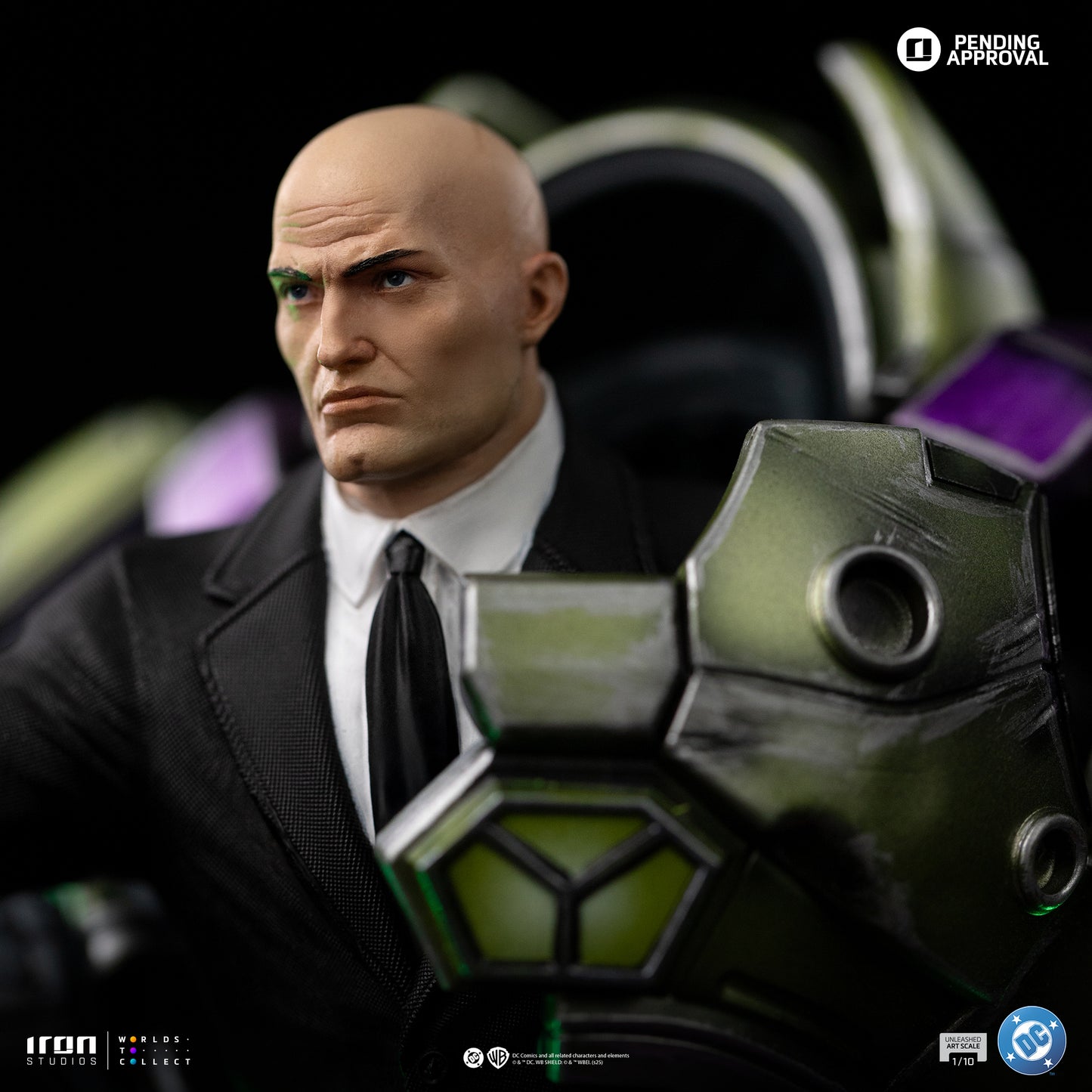 Iron Studio 1/10 Scale Deluxe Lex Luthor Unleashed