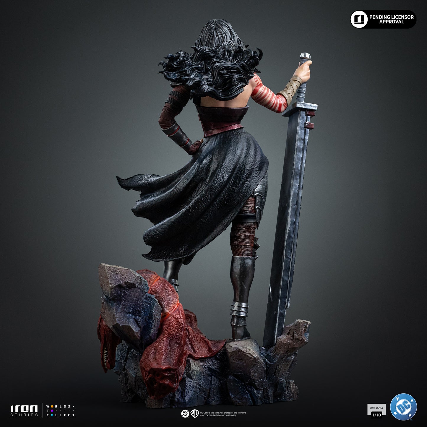 PRE ORDER - Iron Studio Wonder Woman Absolute - DC Comics - Art Scale 1/10