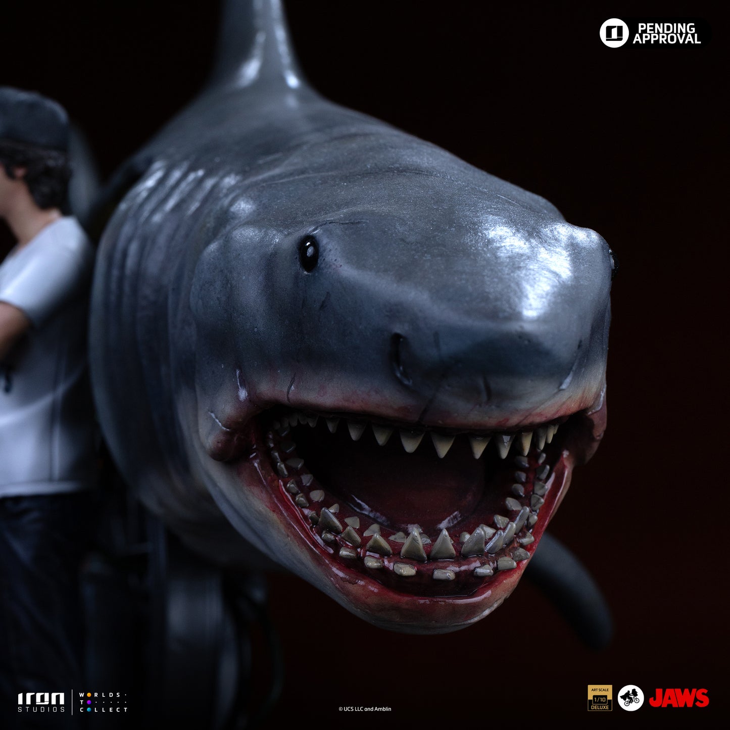 Iron Studio Steven Spielberg (Jaws 50th Anniversary) - Jaws - Art Scale 1/10 Statue