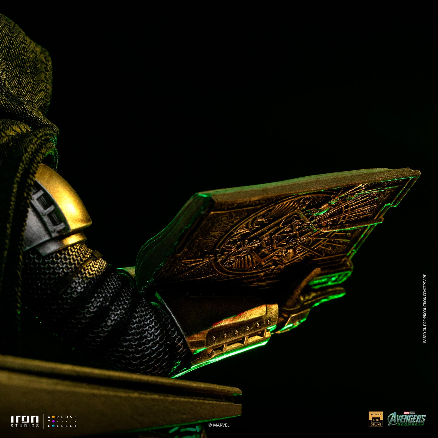 PRE ORDER - Iron Studio Doctor Doom on Throne - Avengers: Doomsday - Art Scale 1/10