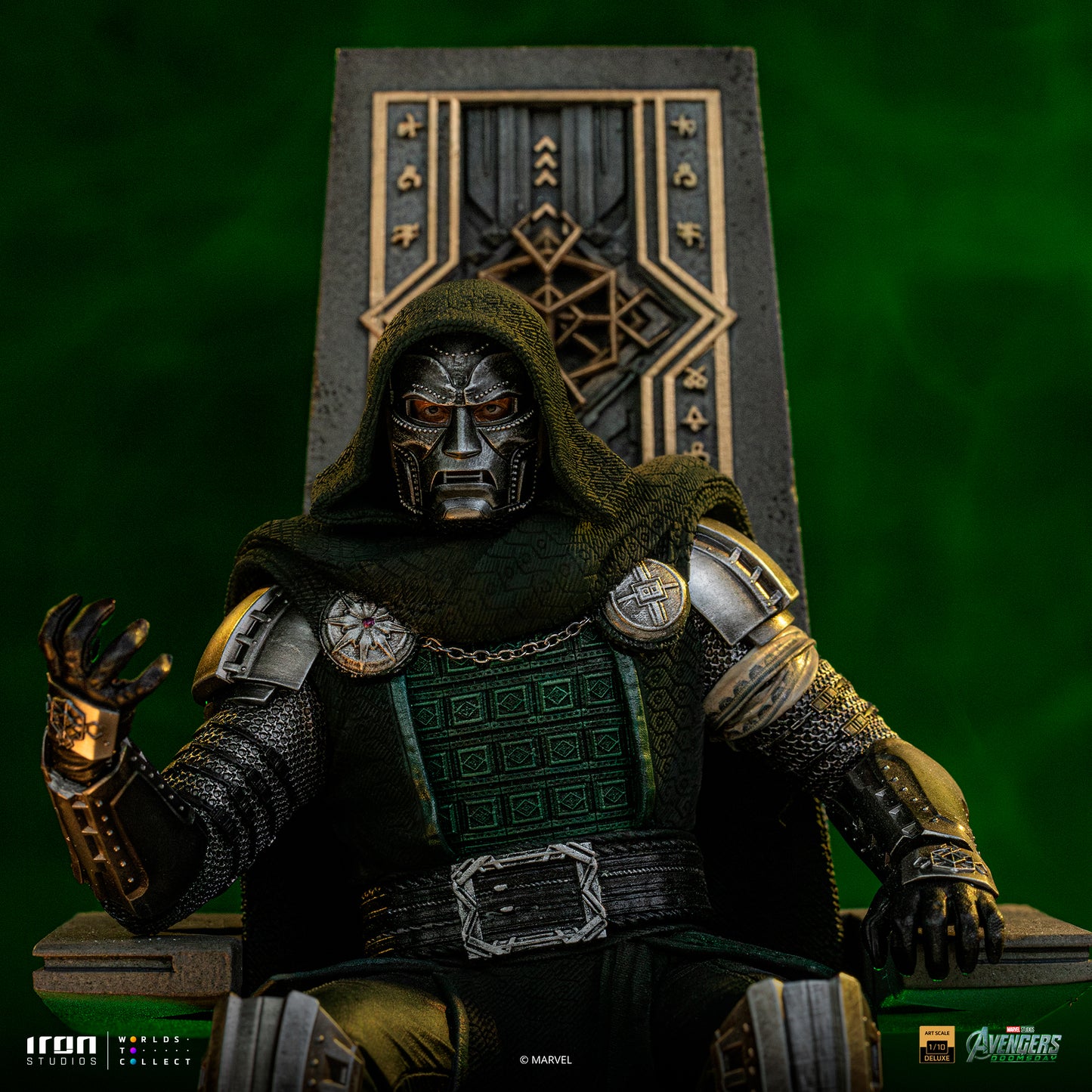 PRE ORDER - Iron Studio Doctor Doom on Throne - Avengers: Doomsday - Art Scale 1/10