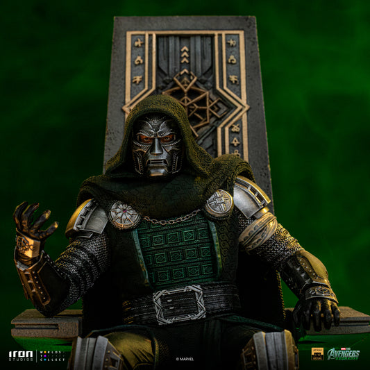 PRE ORDER - Iron Studio Doctor Doom on Throne - Avengers: Doomsday - Art Scale 1/10