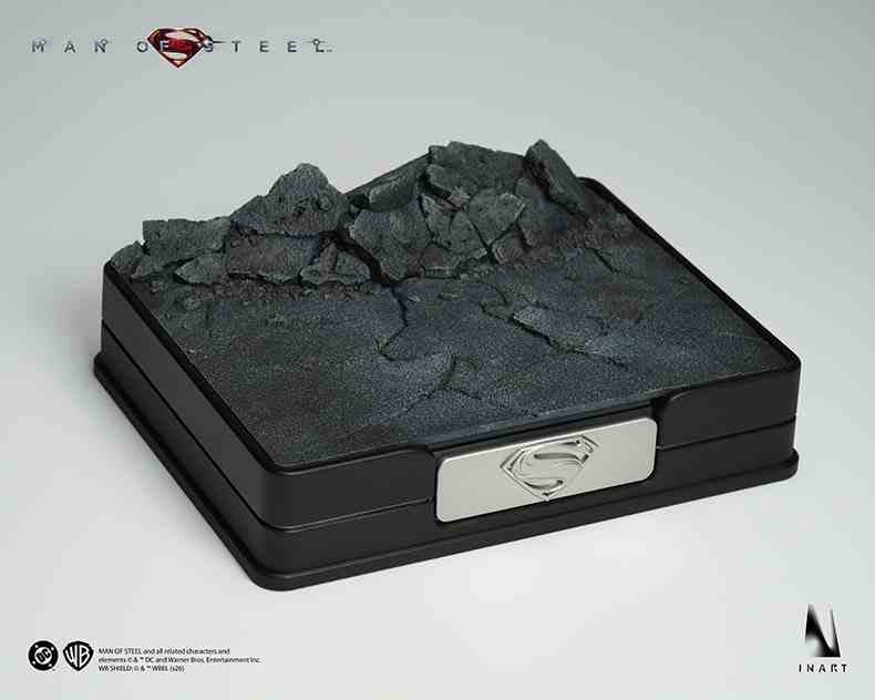 PRE ORDER - INART Man of Steel Superman 1/6 Scale Collectible Figures