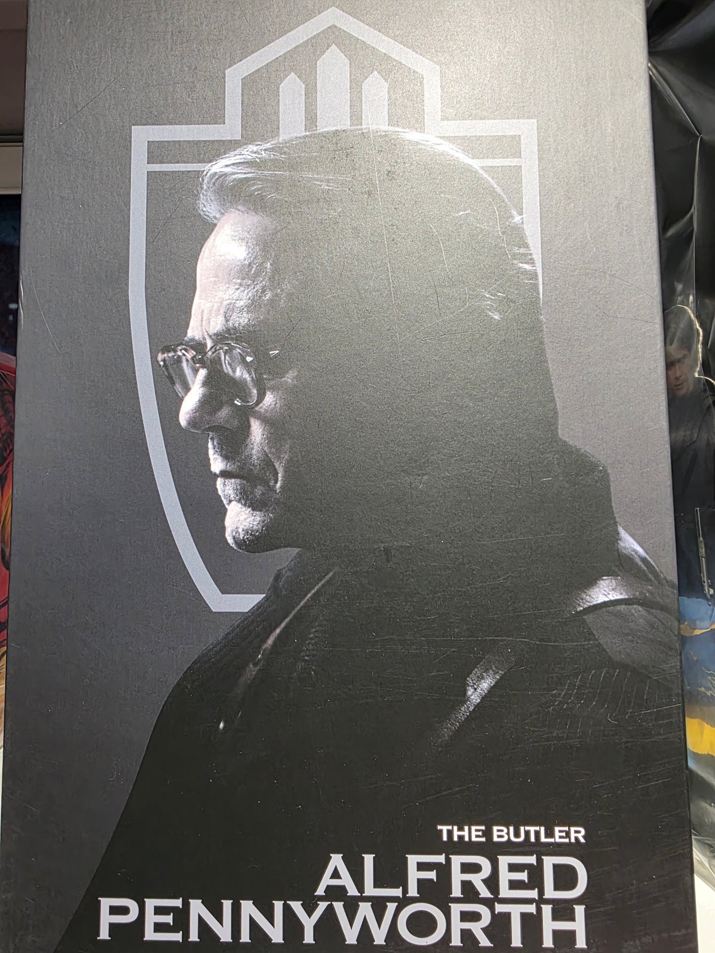 Youngrich 1/6 Scale Alfred Pennyworth YR022