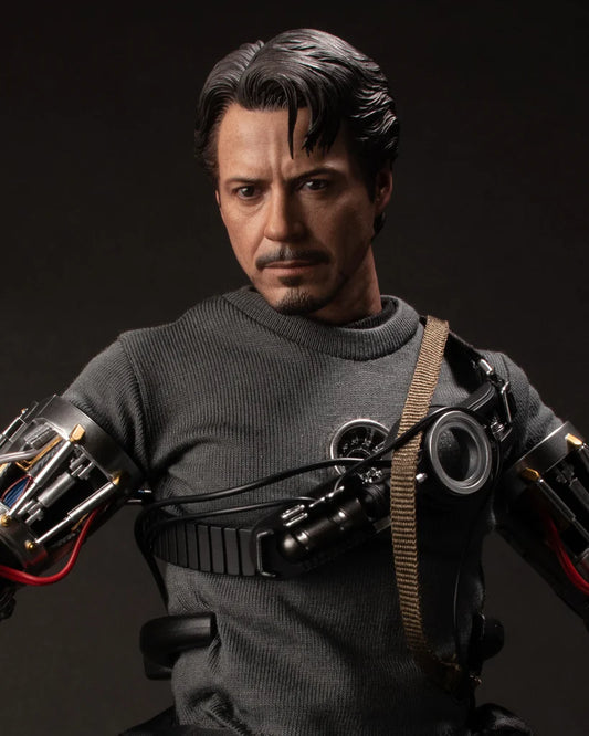 STOCK - Special Edition Hot Toys MMS582B Tony Stark Mech Test Version 2.0 Deluxe Edition