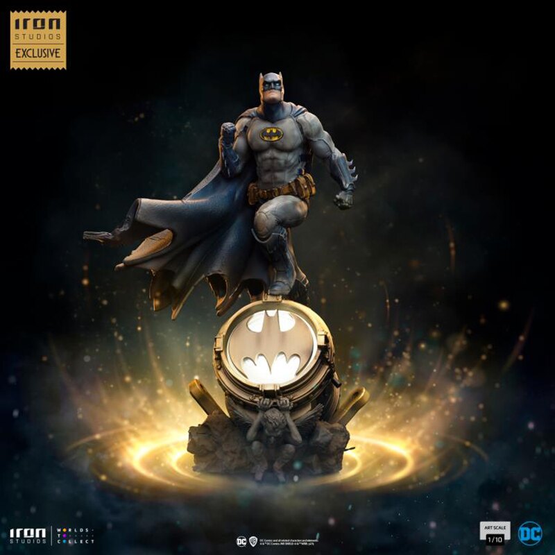 Iron Studios 2023 Event Exclusive (DC Comics Batman Deluxe Art Scale 1/10 Statue (Light Up Batsignal)