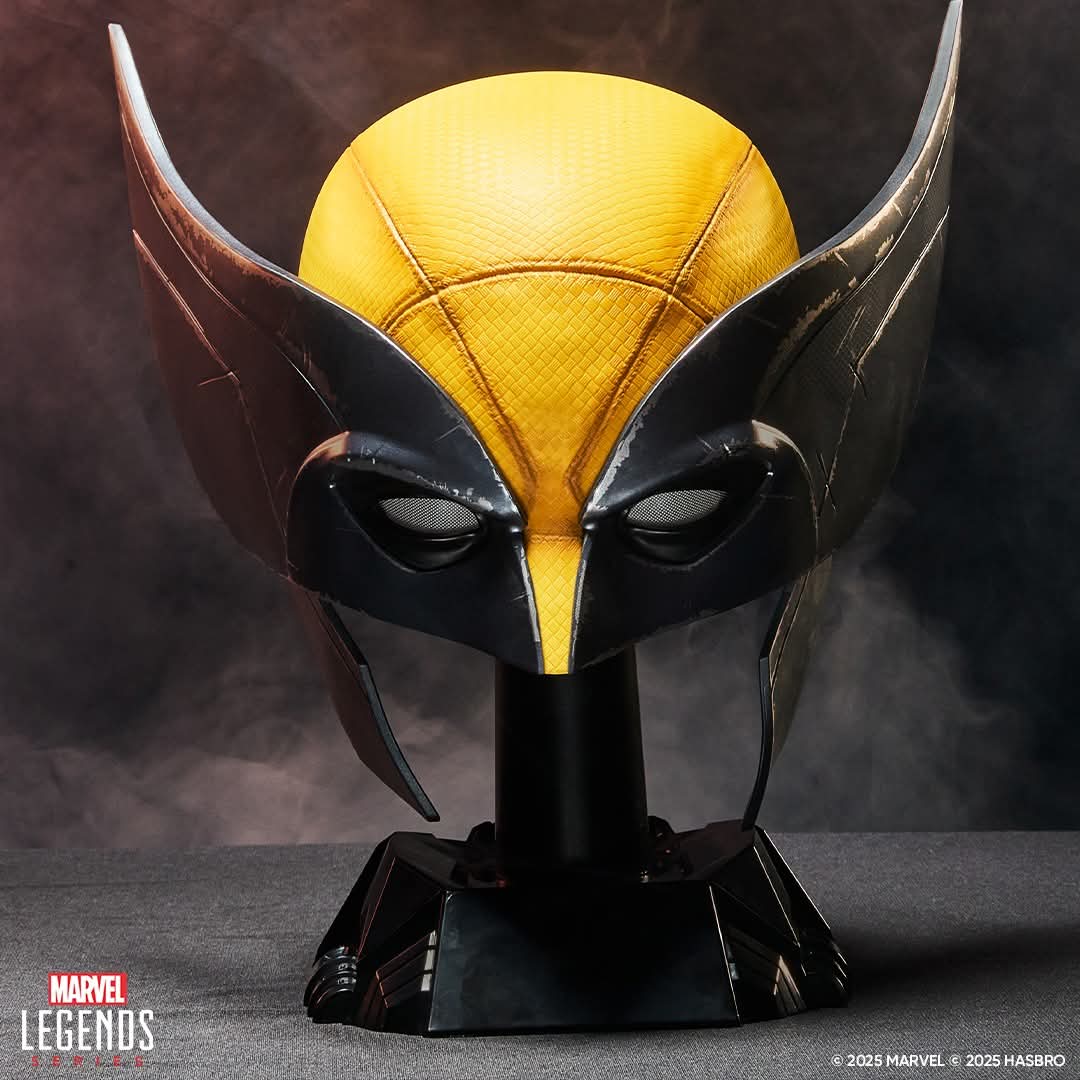 Hasbro Marvel Legends Series Wolverine Premium Roleplay Mask