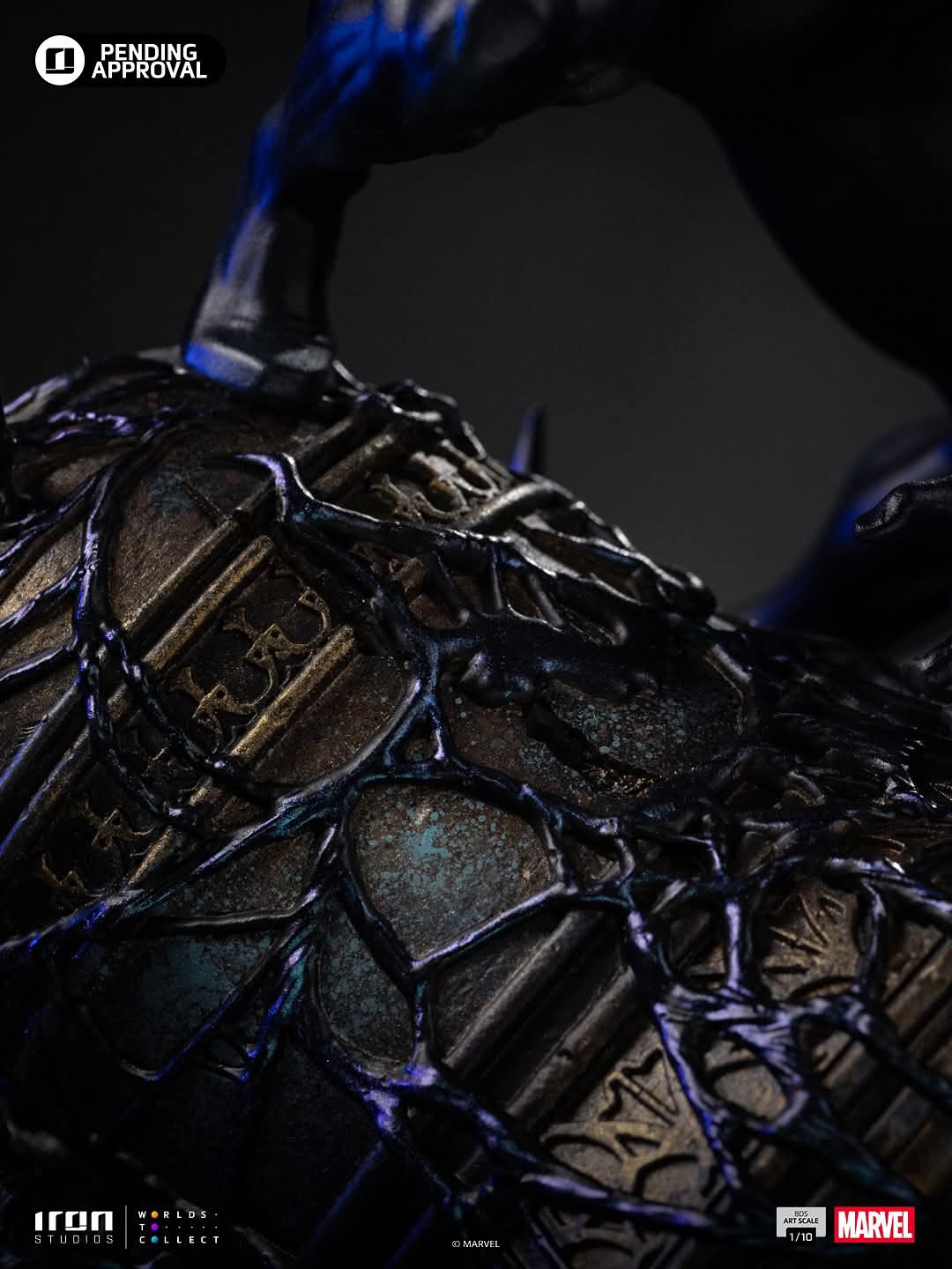 Iron Studios Spiderman Black Costume - Marvel Comics Series #7 - Art Scale 1/10