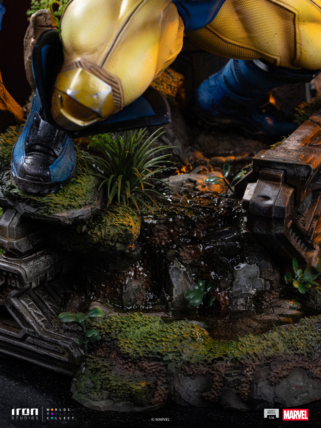 Iron Studio Wolverine - Marvel Comics - Legacy Series 1/4 Scale