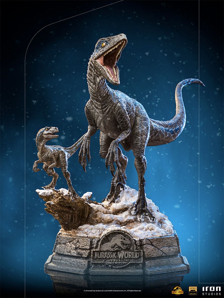 Iron Studio Blue and Beta Deluxe 1/10 Scale Jurassic World Dominion Dinosaur