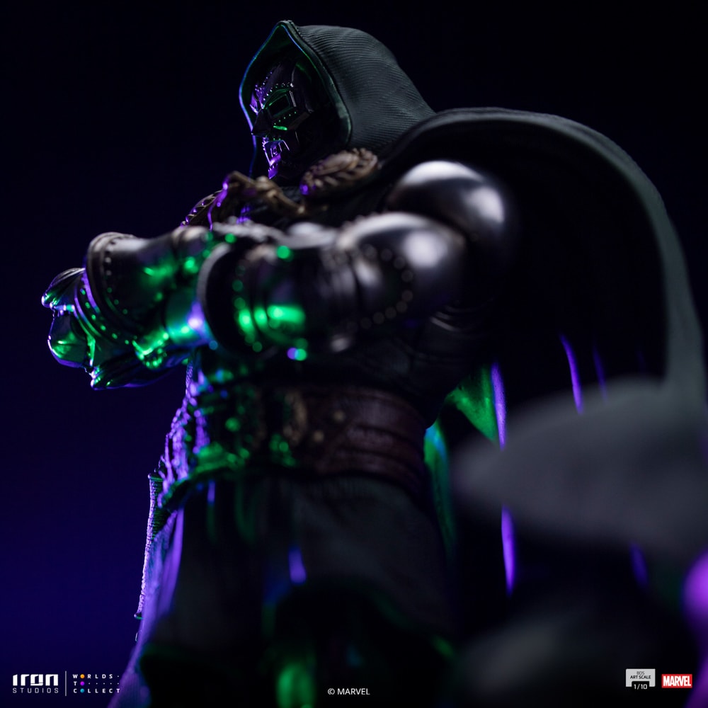 Iron Studios Doctor Doom Regular Version Art 1/10 Scale Statue