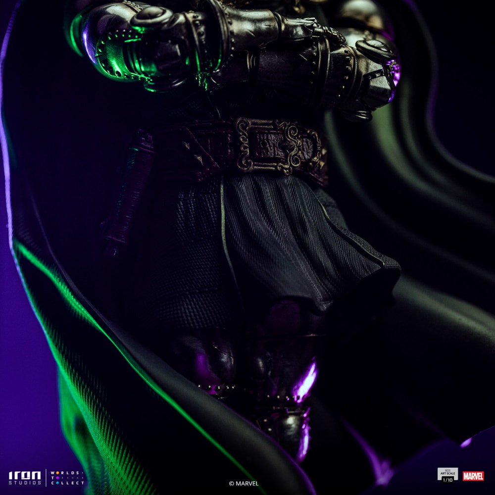 Iron Studios Doctor Doom Regular Version Art 1/10 Scale Statue